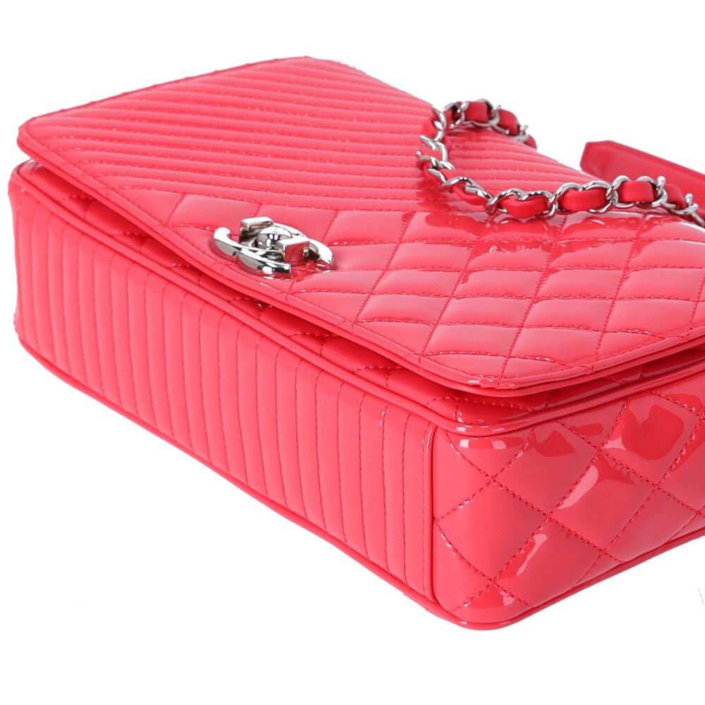CHANEL Matelasse Coco Boy Shoulder Bag A92797 Pink Patent Leather - Picture 4 of 9